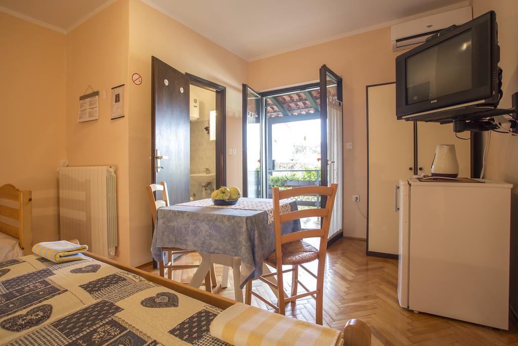 Guest House Nada 392 普拉 外观 照片