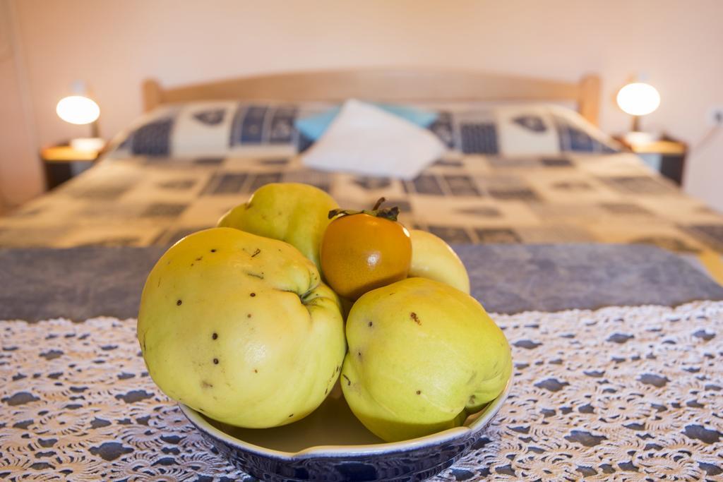 Guest House Nada 392 普拉 外观 照片