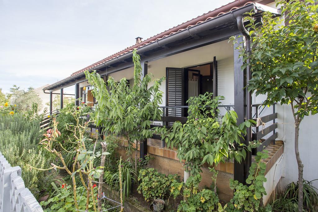 Guest House Nada 392 普拉 外观 照片